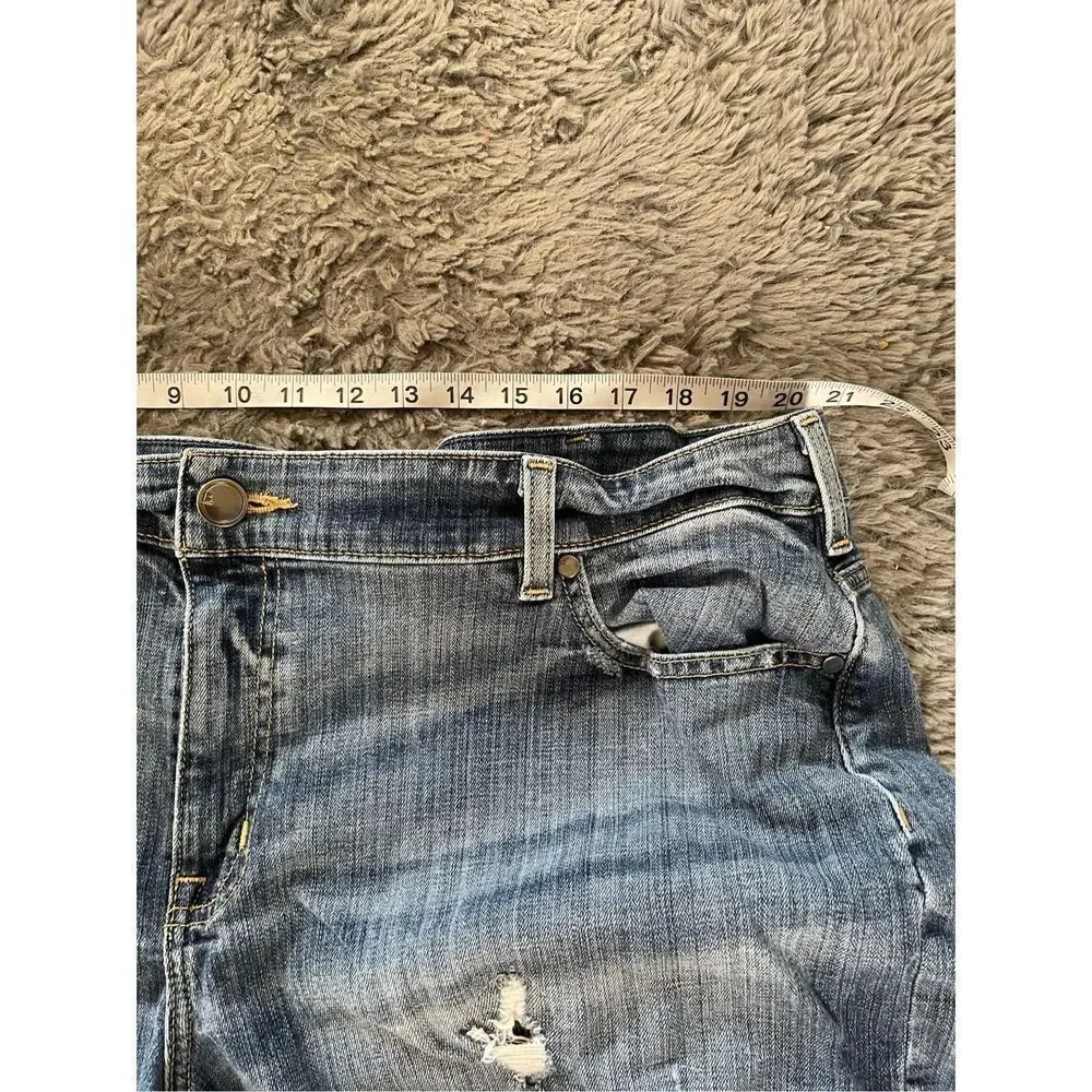 Lane Bryant jean embroidered‎ shorts size 22